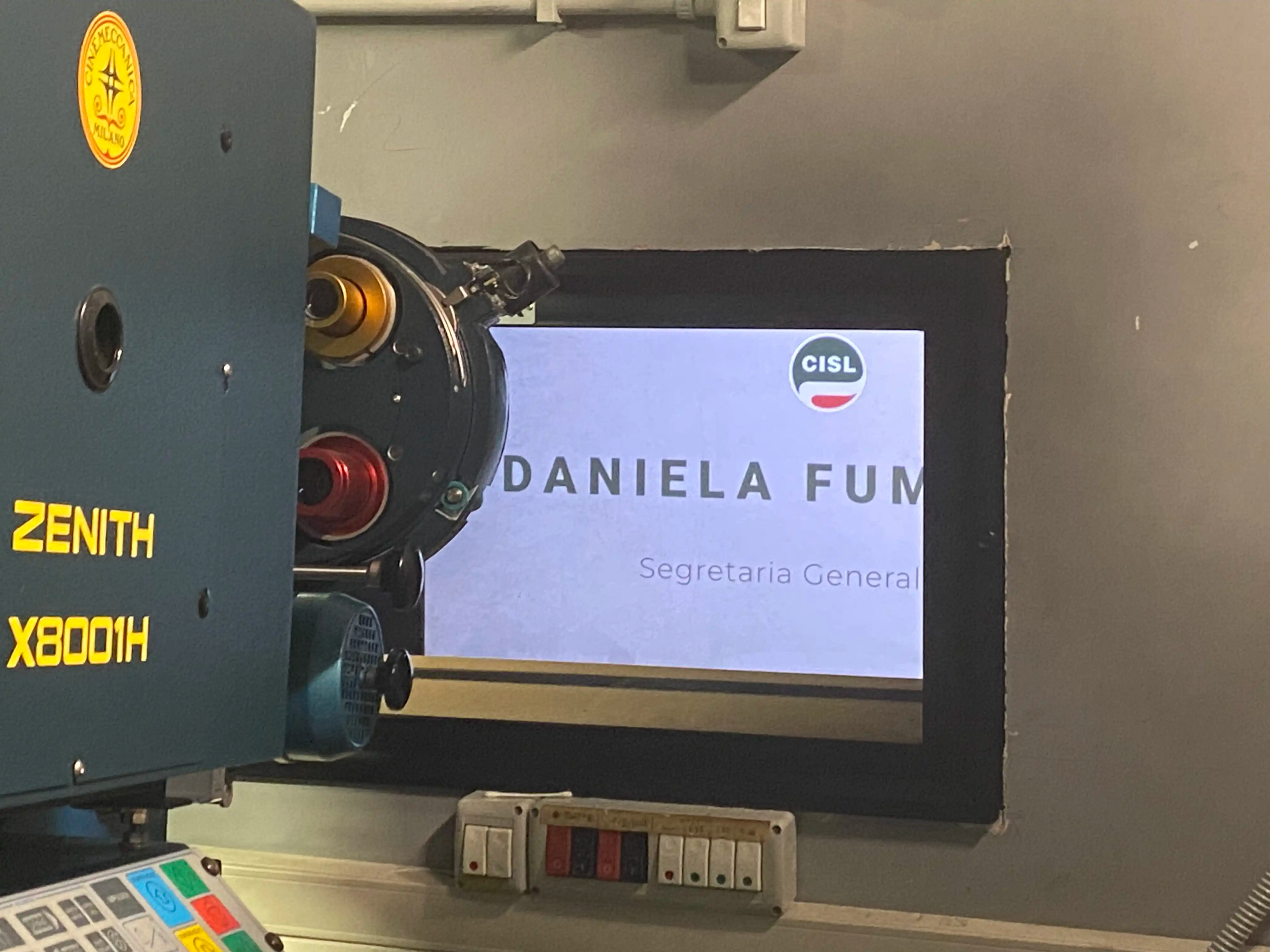 Regia al cinema Adriano con proiettori 2