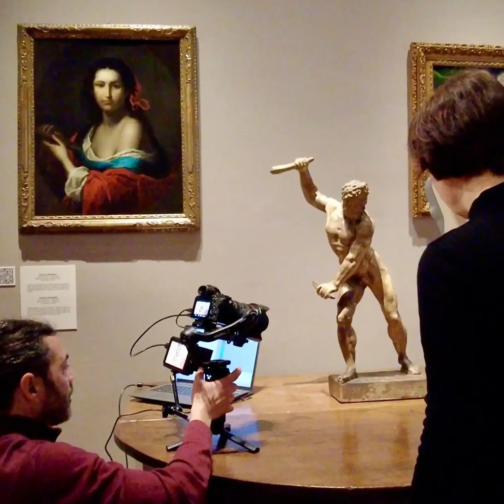 Riprese video in corso di opere museali